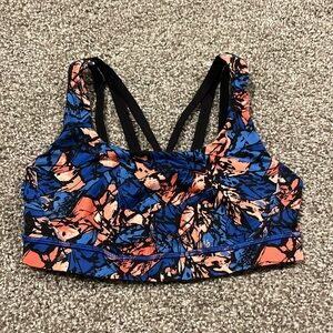 Lululemon Sports Bra size 6
